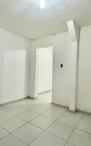 Casa à venda com 100m², 3 quartos e 1 vaga Casa à venda com 100m², 3 quartos e 1 vagaQuarto de Serviço