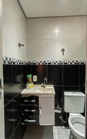 Apartamento à venda com 50m², 2 quartos e 1 vaga Apartamento à venda com 50m², 2 quartos e 1 vagaBanheiro