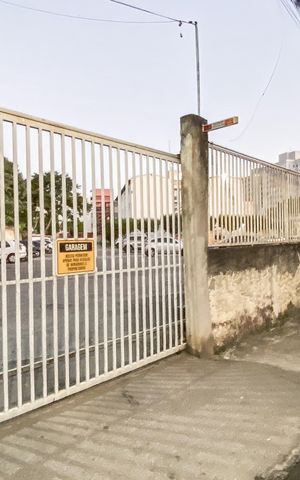 Apartamento à venda com 50m², 2 quartos e 1 vaga Apartamento à venda com 50m², 2 quartos e 1 vagaFachada