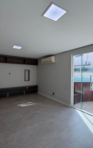 Apartamento à venda com 136m², 3 quartos e 1 vaga Apartamento à venda com 136m², 3 quartos e 1 vagaTerraço