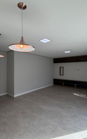 Apartamento à venda com 136m², 3 quartos e 1 vaga Apartamento à venda com 136m², 3 quartos e 1 vagaTerraço