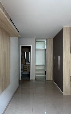 Apartamento à venda com 136m², 3 quartos e 1 vaga Apartamento à venda com 136m², 3 quartos e 1 vagaSuíte