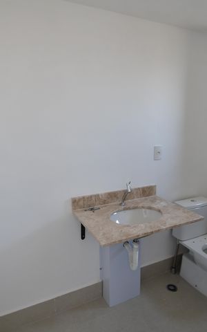 Apartamento à venda com 105m², 2 quartos e 2 vagasBanheiro Suíte