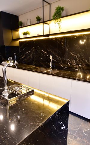 Apartamento à venda com 105m², 2 quartos e 2 vagasEspaço Gourmet