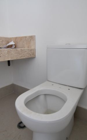 Apartamento à venda com 105m², 2 quartos e 2 vagasLavabo