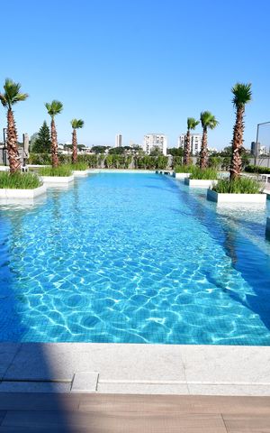 Apartamento à venda com 105m², 2 quartos e 2 vagasÁrea comum - Piscina