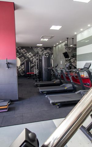 Apartamento para alugar com 120m², 2 quartos e 1 vaga Apartamento para alugar com 120m², 2 quartos e 1 vagaÁrea comum - Academia