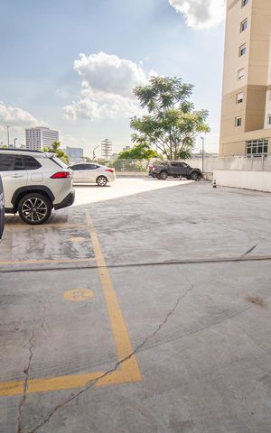 Apartamento para alugar com 120m², 2 quartos e 1 vaga Apartamento para alugar com 120m², 2 quartos e 1 vagaGaragem
