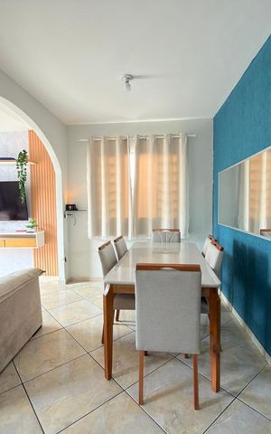 Casa à venda com 90m², 3 quartos e 2 vagas Casa à venda com 90m², 3 quartos e 2 vagasSala