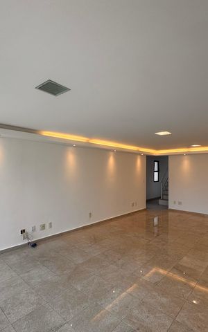 Apartamento à venda com 330m², 3 quartos e 3 vagas Apartamento à venda com 330m², 3 quartos e 3 vagasSala