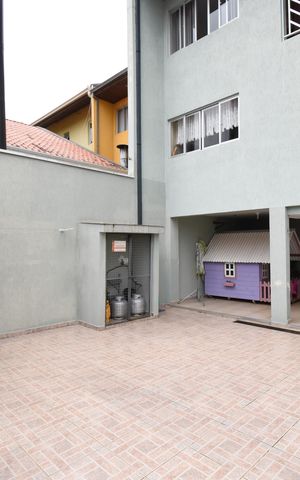 Casa à venda com 200m², 3 quartos e 4 vagasÁrea externa/Garagem