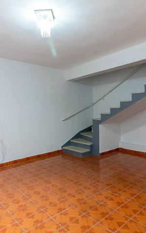 Casa para alugar com 90m², 2 quartos e sem vagaSala
