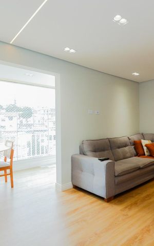 Apartamento à venda com 62m², 2 quartos e 1 vagaSala