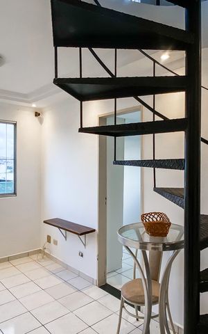 Apartamento para alugar com 110m², 3 quartos e 1 vaga Apartamento para alugar com 110m², 3 quartos e 1 vagaSala