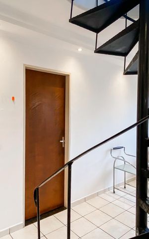 Apartamento para alugar com 110m², 3 quartos e 1 vaga Apartamento para alugar com 110m², 3 quartos e 1 vagaSala
