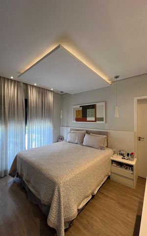 Casa de condomínio à venda com 387m², 4 quartos e 6 vagas Casa de condomínio à venda com 387m², 4 quartos e 6 vagasSuíte
