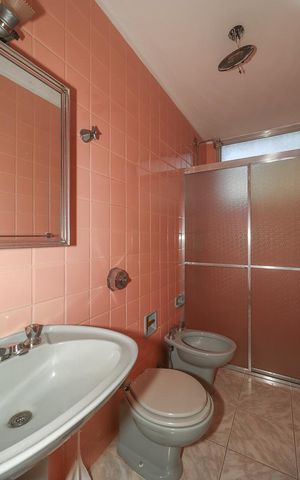 Apartamento para alugar com 167m², 3 quartos e 1 vagaBanheiro Social