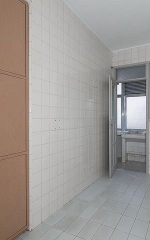 Apartamento para alugar com 167m², 3 quartos e 1 vagaCozinha