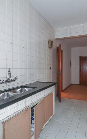 Apartamento para alugar com 167m², 3 quartos e 1 vagaCozinha