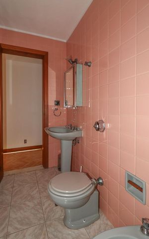 Apartamento para alugar com 167m², 3 quartos e 1 vagaBanheiro Social