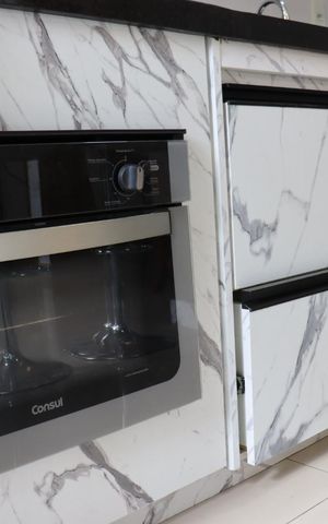 Apartamento à venda com 74m², 2 quartos e 1 vagaCozinha - Armários