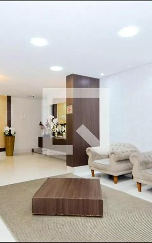 Apartamento à venda com 63m², 2 quartos e 1 vaga Apartamento à venda com 63m², 2 quartos e 1 vagaHall social