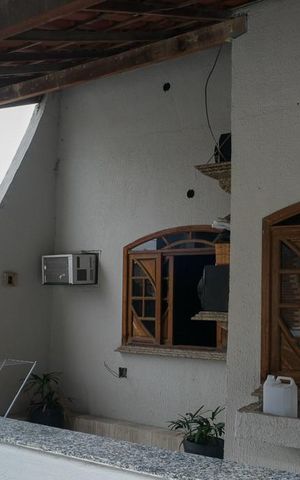 Casa para alugar com 100m², 3 quartos e 2 vagasTerraço