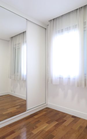 Apartamento à venda com 110m², 3 quartos e 2 vagasQuarto 