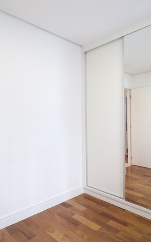Apartamento à venda com 110m², 3 quartos e 2 vagasQuarto 