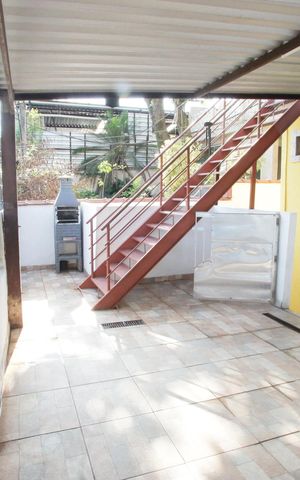 Casa para alugar com 130m², 2 quartos e 1 vagaVaranda