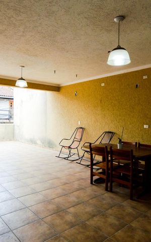Casa à venda com 125m², 2 quartos e 2 vagasVaranda