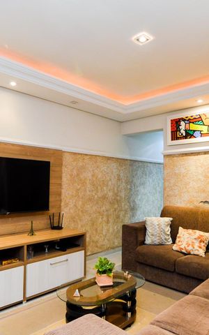 Casa à venda com 125m², 2 quartos e 2 vagasSala