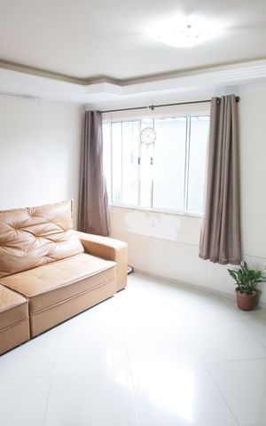 Casa de condomínio à venda com 180m², 2 quartos e 2 vagasSala de Estar