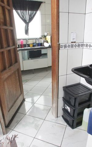 Casa de condomínio à venda com 180m², 2 quartos e 2 vagasÁrea de Serviço