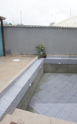 Casa de condomínio à venda com 180m², 2 quartos e 2 vagasPiscina