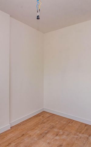 Apartamento à venda com 93m², 3 quartos e 2 vagas Apartamento à venda com 93m², 3 quartos e 2 vagasQuarto 1