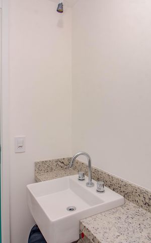Apartamento à venda com 93m², 3 quartos e 2 vagas Apartamento à venda com 93m², 3 quartos e 2 vagasBanheiro Social