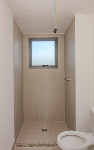 Apartamento à venda com 93m², 3 quartos e 2 vagas Apartamento à venda com 93m², 3 quartos e 2 vagasBanheiro da Suíte