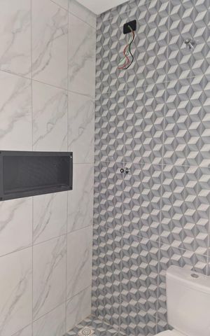 Studio para alugar com 36m², 2 quartos e sem vaga Studio para alugar com 36m², 2 quartos e sem vagaBanheiro Social