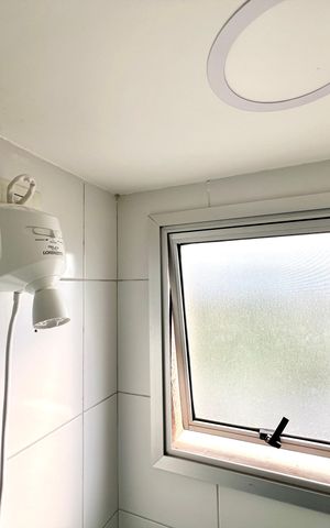 Apartamento à venda com 60m², 2 quartos e 1 vagaChuveiro