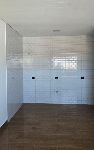 Studio para alugar com 40m², 1 quarto e sem vaga Studio para alugar com 40m², 1 quarto e sem vagaSala / Cozinha