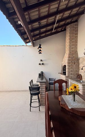 Casa à venda com 146m², 2 quartos e 3 vagasQuintal com Churrasqueira