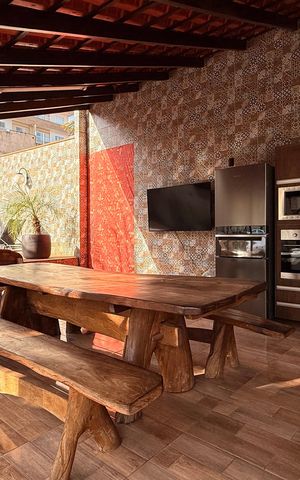 Casa para alugar com 530m², 5 quartos e 4 vagas Casa para alugar com 530m², 5 quartos e 4 vagasChurrasqueira