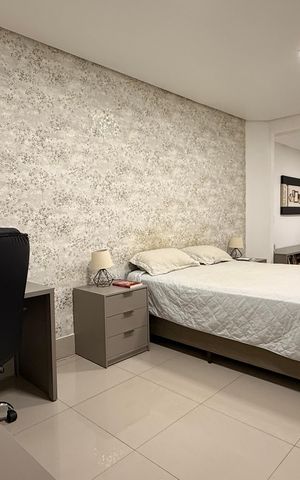 Casa para alugar com 530m², 5 quartos e 4 vagas Casa para alugar com 530m², 5 quartos e 4 vagasSuite 01