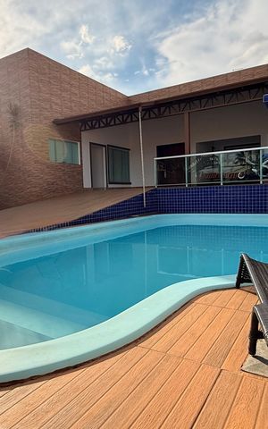 Casa para alugar com 530m², 5 quartos e 4 vagas Casa para alugar com 530m², 5 quartos e 4 vagasPiscina
