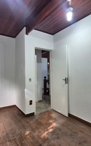 Casa para alugar com 940m², 4 quartos e 5 vagas Casa para alugar com 940m², 4 quartos e 5 vagasSuíte 2