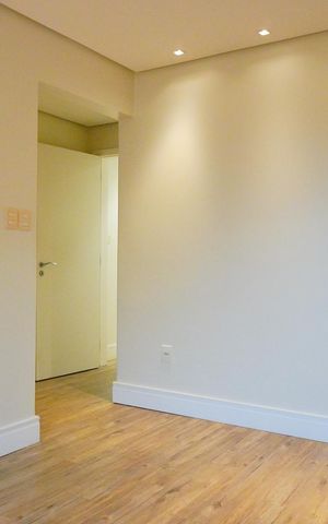 Apartamento à venda com 265m², 3 quartos e 2 vagas Apartamento à venda com 265m², 3 quartos e 2 vagasSuite 1