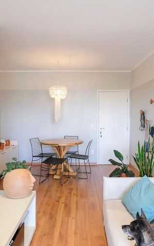 Apartamento para alugar com 76m², 2 quartos e 2 vagasSala