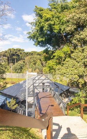 Casa de condomínio à venda com 430m², 6 quartos e 3 vagas Casa de condomínio à venda com 430m², 6 quartos e 3 vagasÁrea comum - Salão de festas