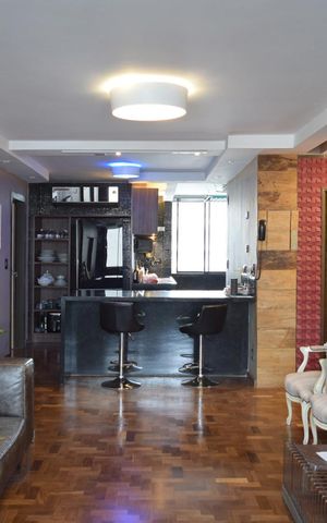 Apartamento à venda com 97m², 2 quartos e 1 vagaSala